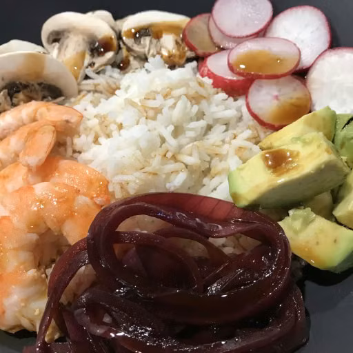 Poke bowl aux crevettes